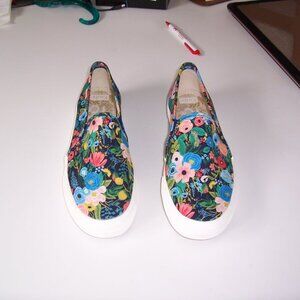 Keds Flowered Pattern Slip on Sneaker 7.5 Canvas